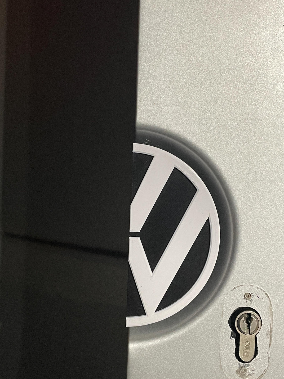 VW Logo Rear Door Split Emblem for Mercedes Sprinter & VW Crafter Vans - Durable, Stylish Replacement Badge for Tyre Carrier - Perfect Fit