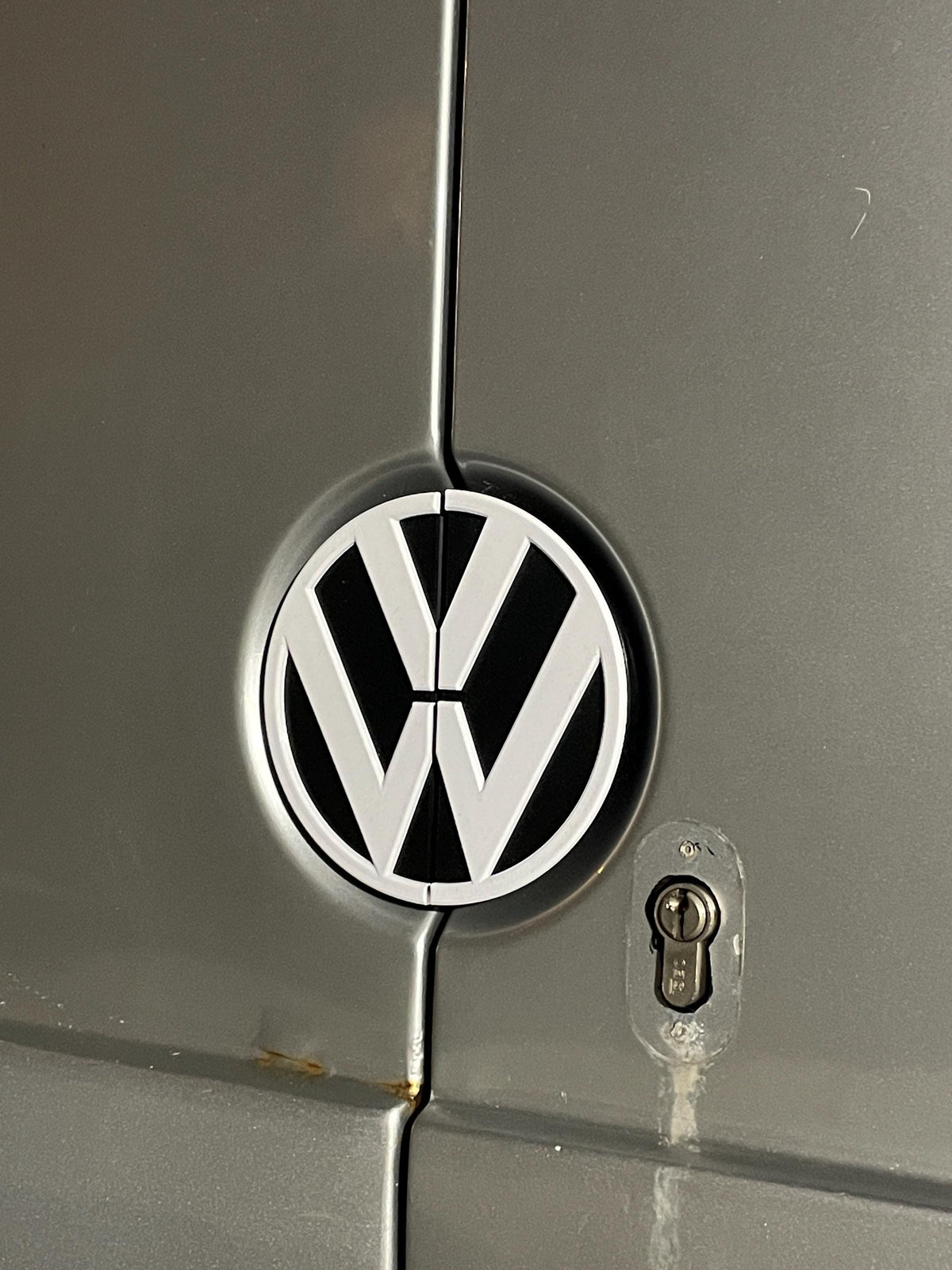 VW Logo Rear Door Split Emblem for Mercedes Sprinter & VW Crafter Vans - Durable, Stylish Replacement Badge for Tyre Carrier - Perfect Fit