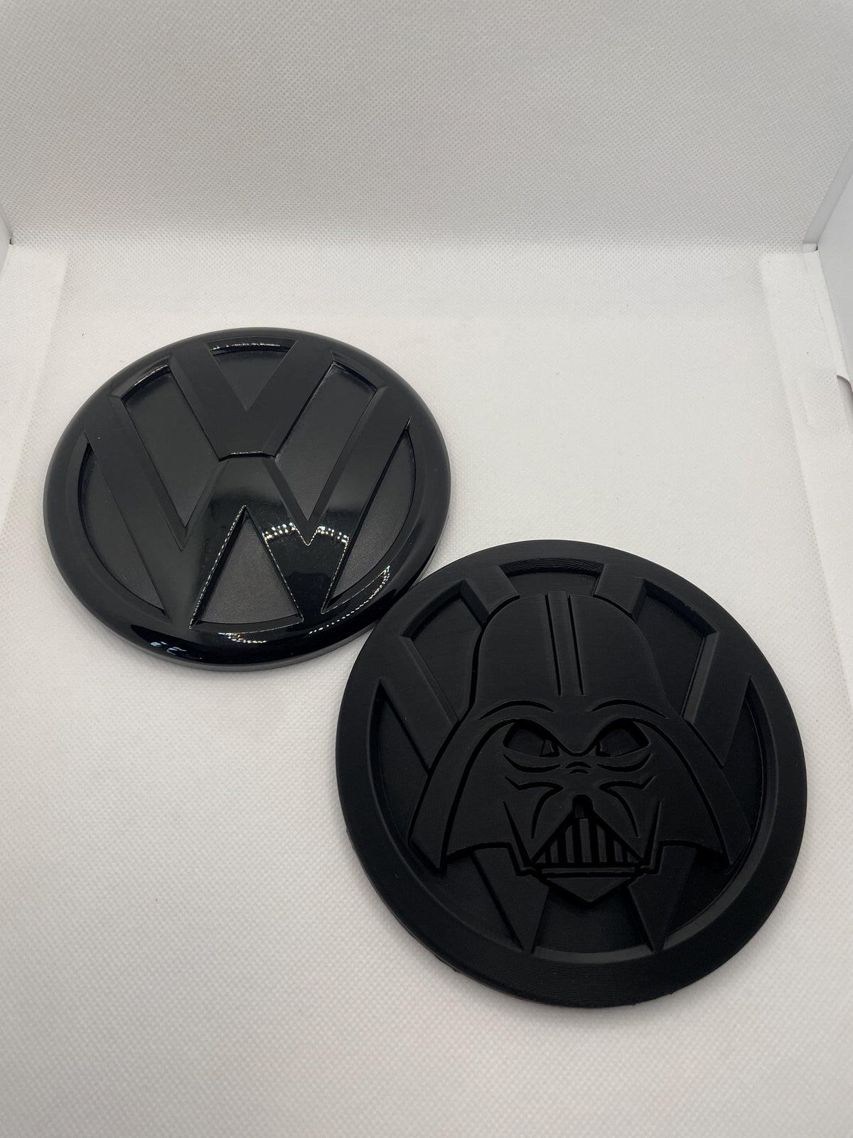 Darth Vader T6/T5/Caddy 130mm/110mm for VW Transporter Emblem - Durable, Replacement Badge - Factory Fit, Reversible, Rear Door