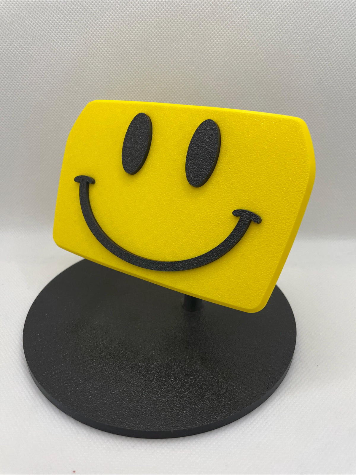 Smiley Rear Door Emblem for MAN TGE - Full Replacement Badge - Direct Fit, Easy Install