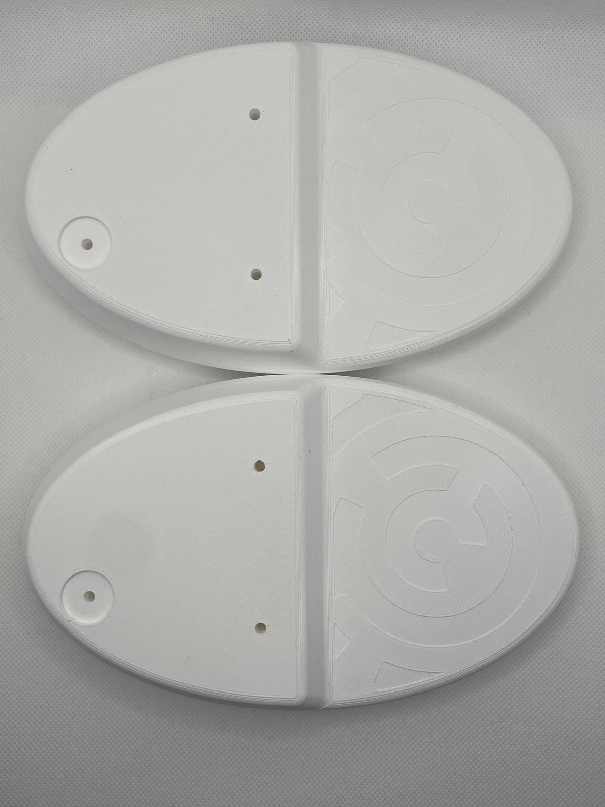 Custom Rear Door Emblem for Maxus Deliver 9 Vans - Badge - Direct Fit, Easy Install